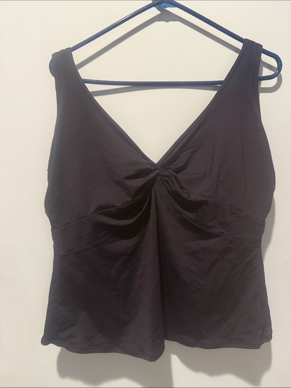 Coco Reef Black Ruched V-Neck Tankini Top 40D - Picture 1 of 3